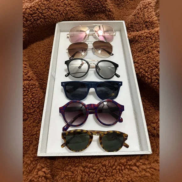 Various | Accessories | Bunch Of Sunglasses Closet Purge 6 